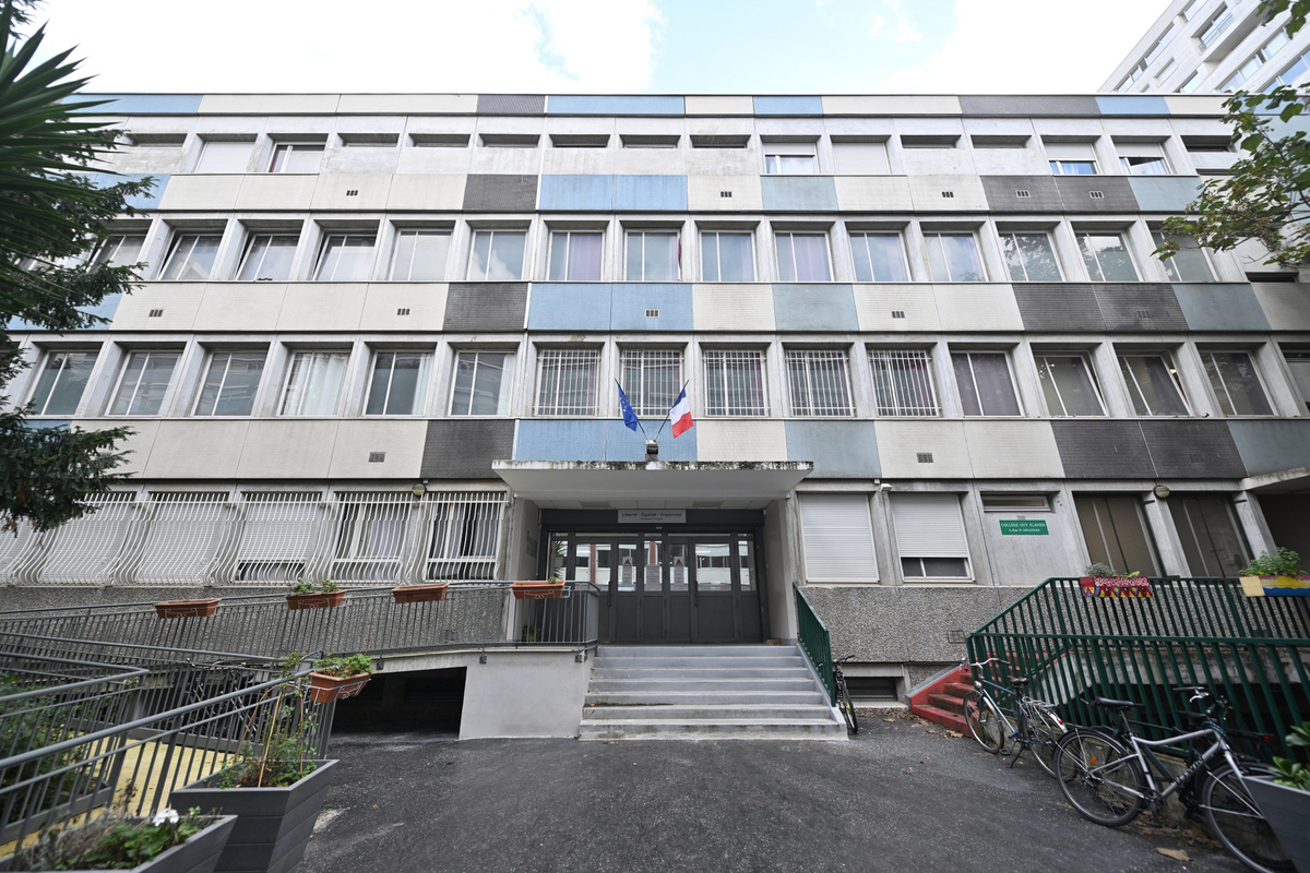 Collège Guy Flavien 12e