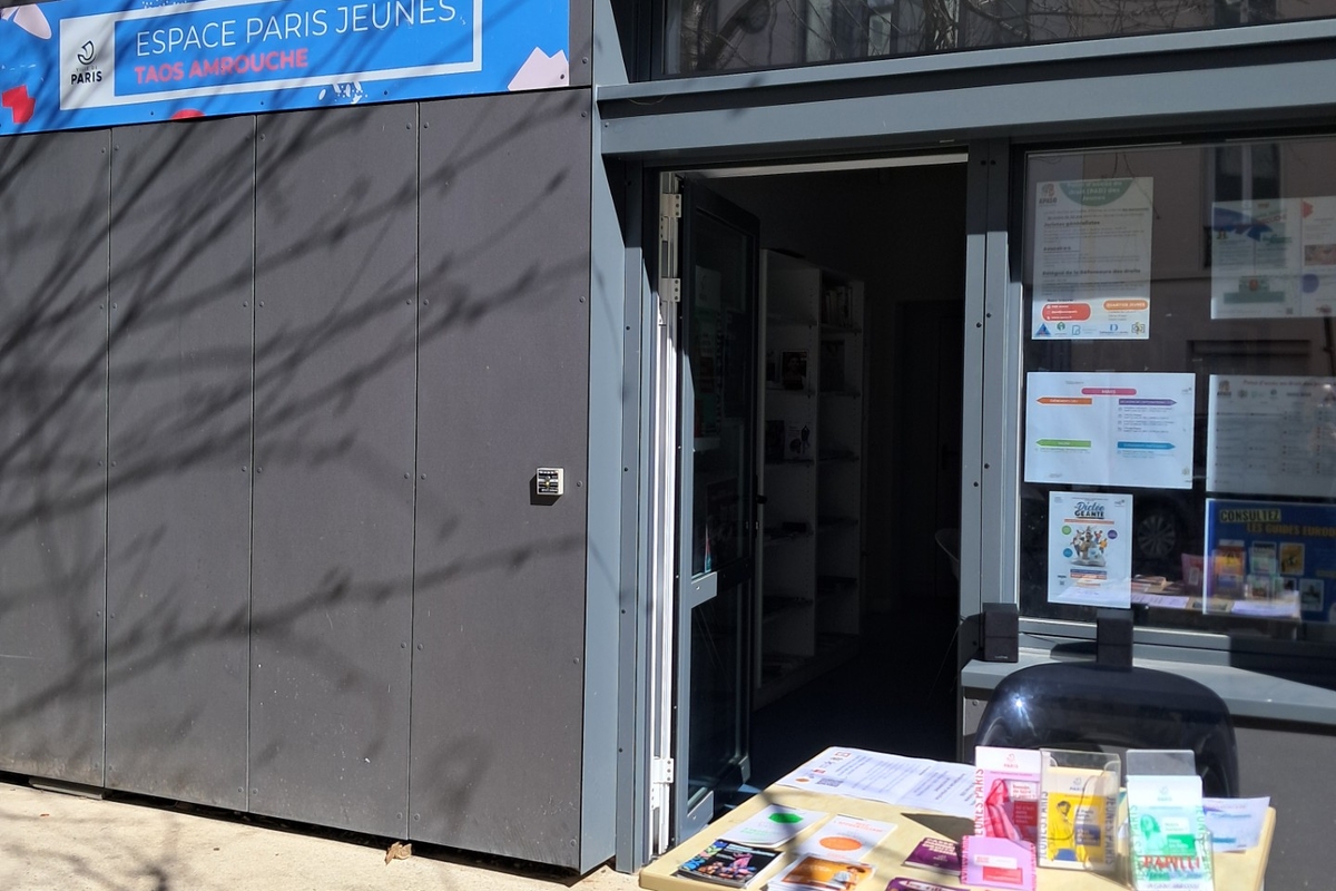 L’Espace Paris Jeunes est un équipement municipal de proximité dédié aux jeunes parisiens afin de favoriser leur accès à l’autonomie et à leur émancipation citoyenne. C’est un lieu convivial : d’échanges et de dialogue, de co-construction et d’accompagnement de projets individuel et/ou collectif, d’animation (culturelles, artistiques, sportives…) ainsi qu’un lieu de ressources pour les jeunes.