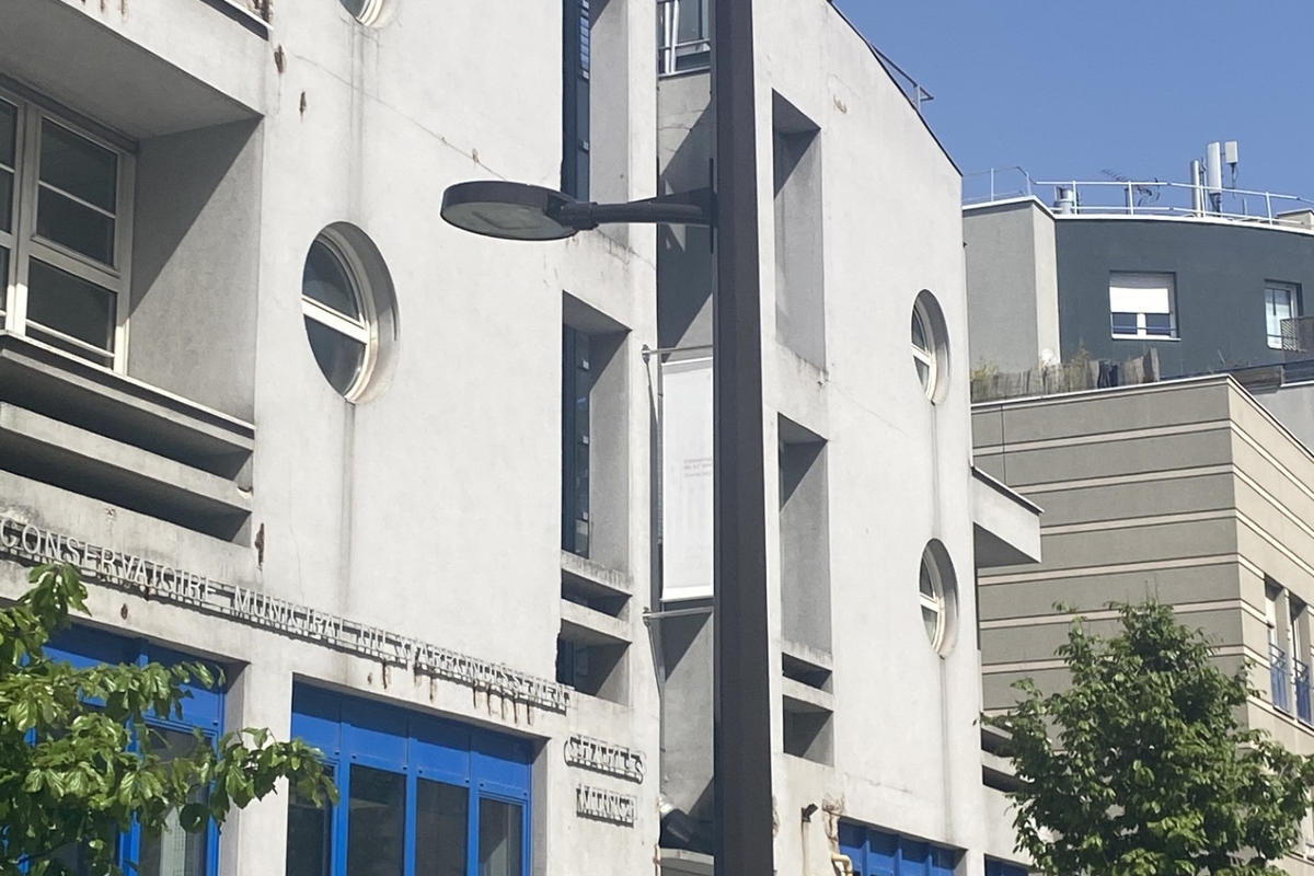 Conservatoire vu de la rue Duranti