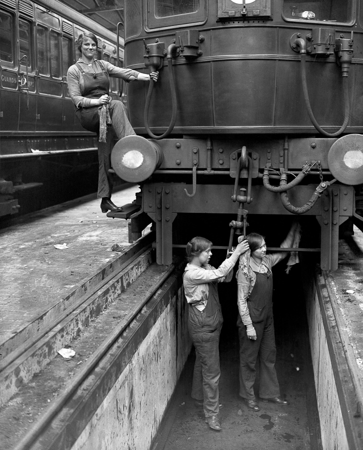 Le Rôle Des Femmes Pendant La Première Guerre - Ville De Paris