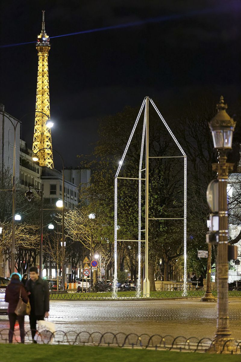 Les nouvelles fontaines des Champs-Élysées - Ville de Paris
