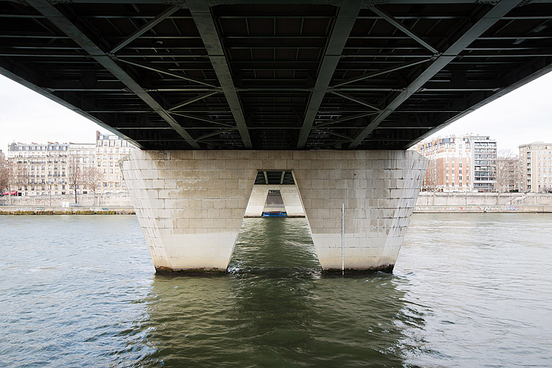Pont du Garigliano, construit de 1963 à 1966 par Davy et Thenault