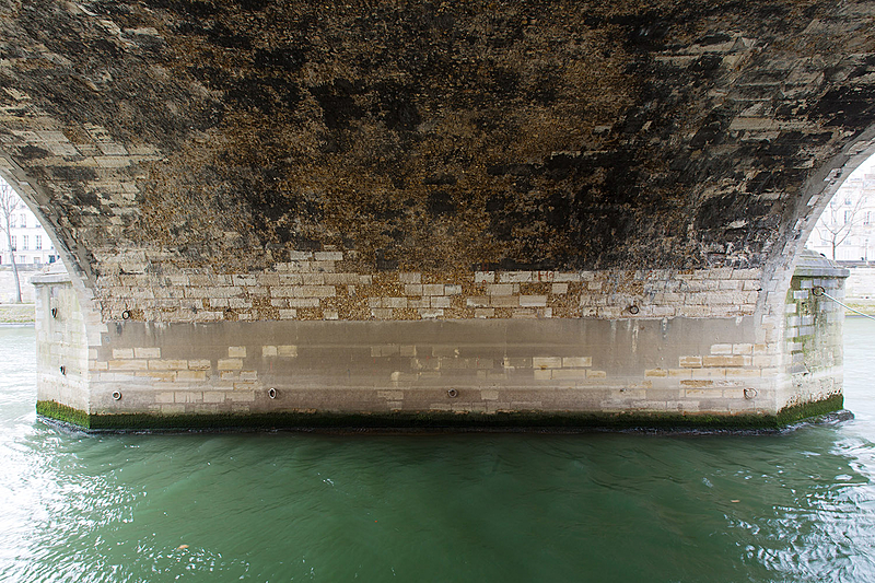 Pont Marie, construit de 1614 à 1635 par l'ingénieur Christophe Marie