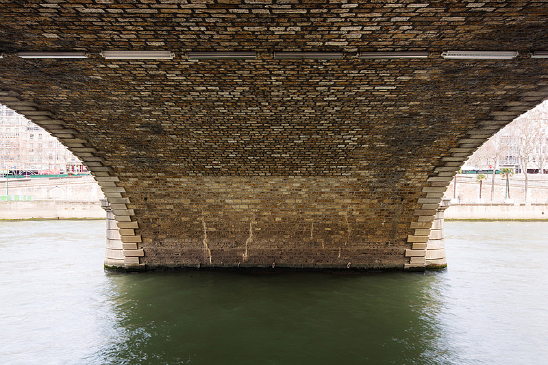 Pont Louis Philippe, construit de 1860 à 1862 par les ingénieurs Romany et Savarin