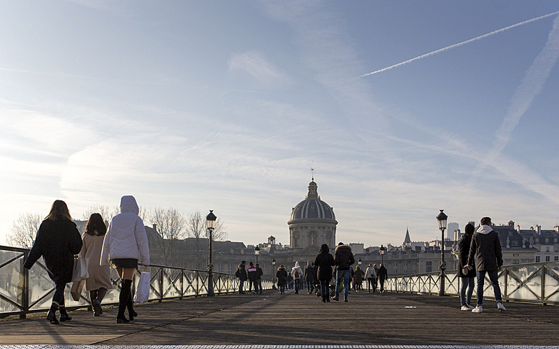 Le long de la Seine l'hiver