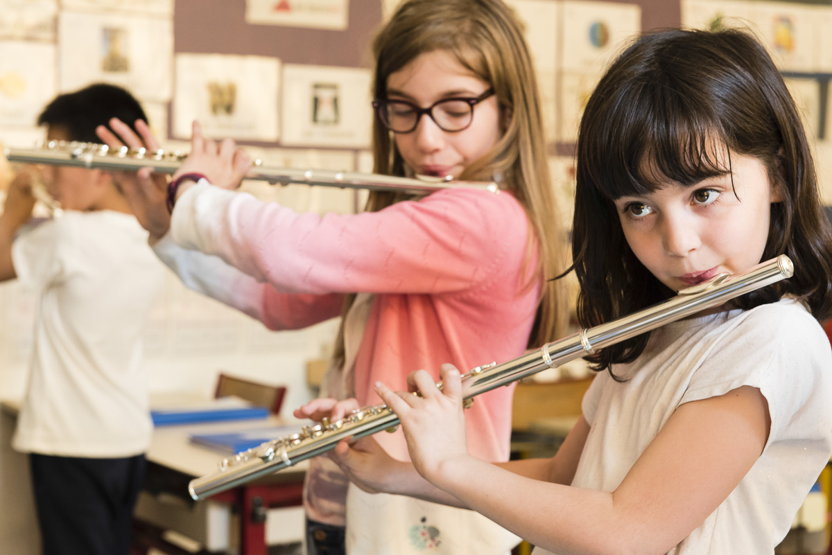 Atelier périscolaire d'apprentissage de la musique animé par les conservatoires de la ville