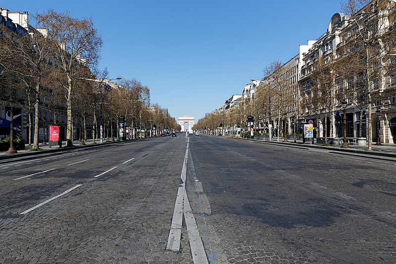 Avenue des Champs-Elysées 8e