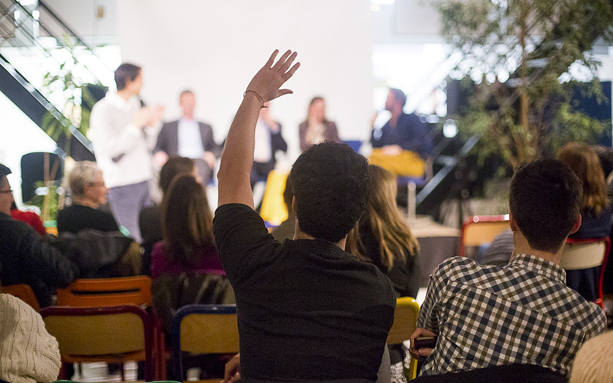 Démocratie locale , Nuit des débats