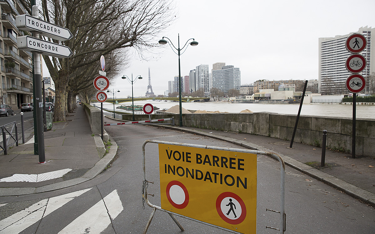 Panneau de signalisation, Inondation