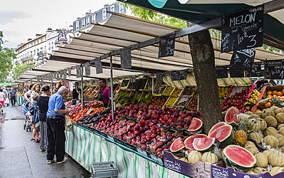 Marché le point du jour