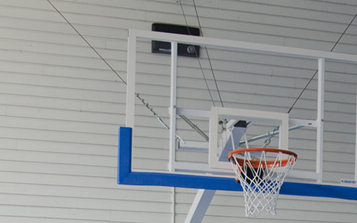 Basket-Ball au Centre Jacqueline Auriol à Paris 8e
