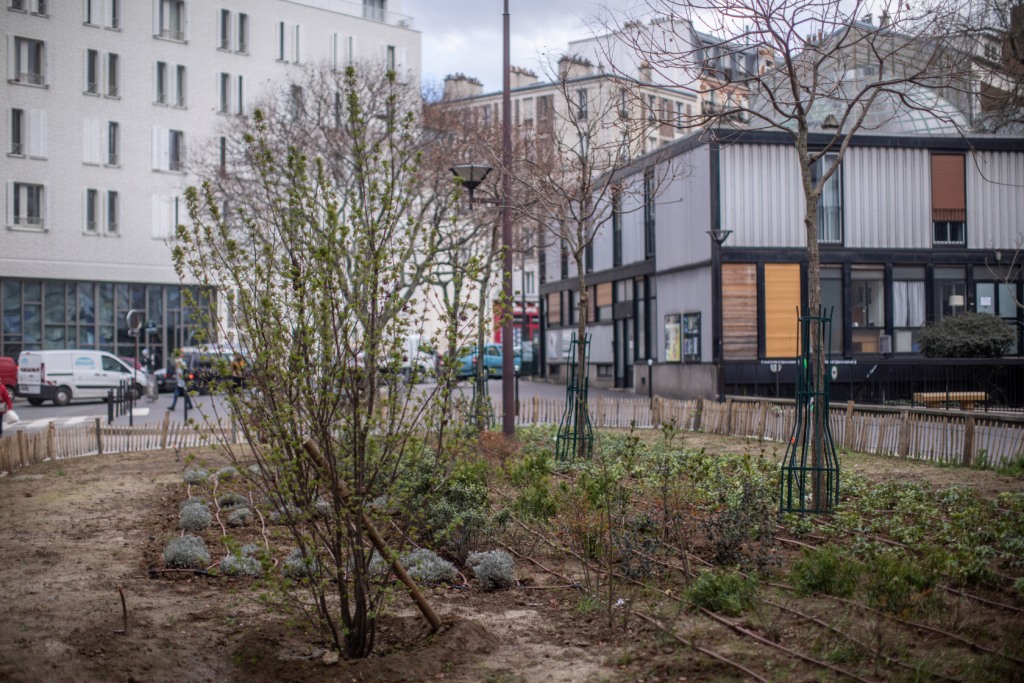 6 Place Maurice De Fontenay 75012 Paris 6 Place Maurice De Fontenay 75012 Paris