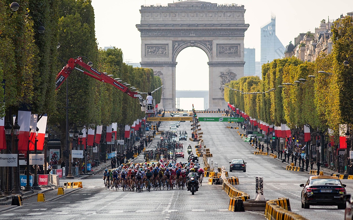 Tour De France Retour En Images Sur La Derniere Ville De Paris