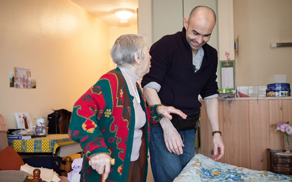 peed dating seniors paris