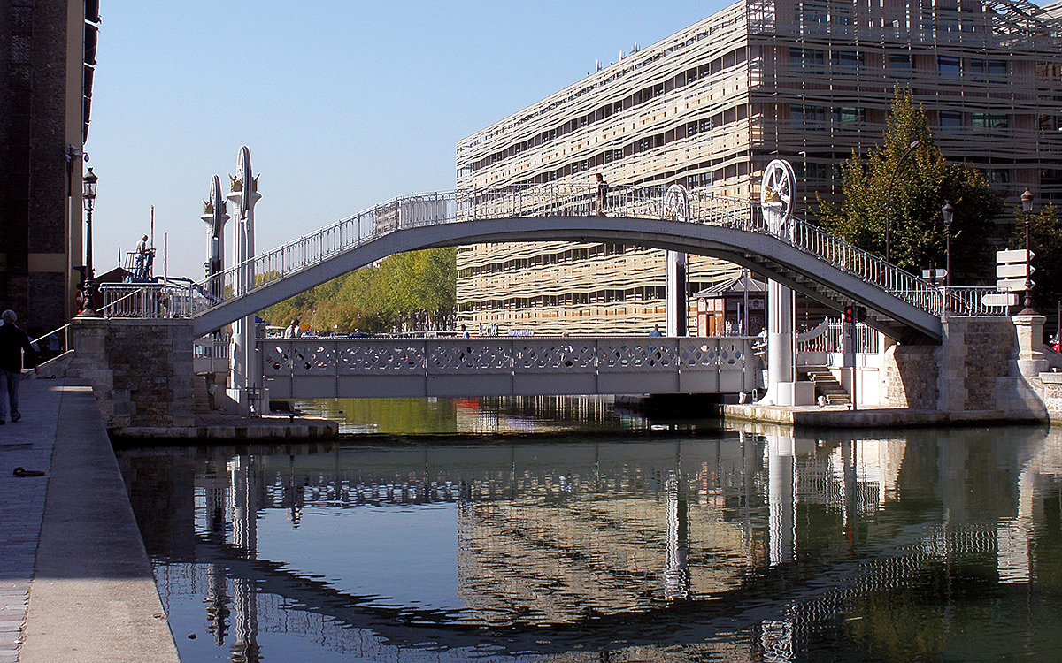 10 things to know about the Ourcq canal