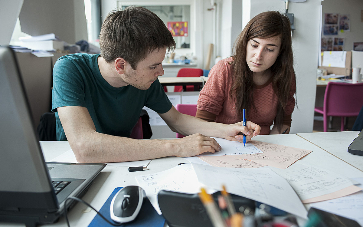 La restauration scolaire à #Paris18 - Mairie du 18ᵉ