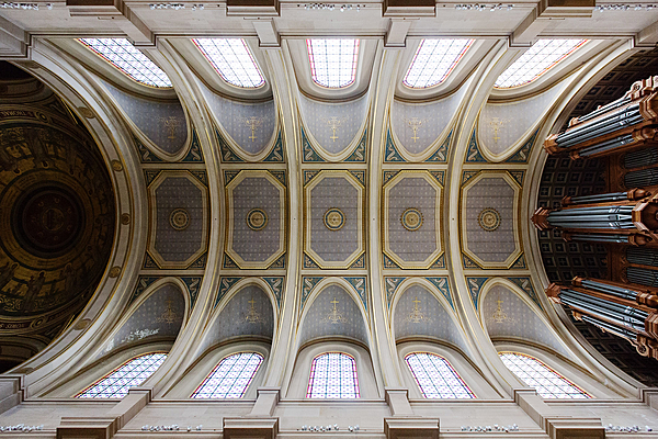 Église Saint-François-Xavier (VIIᵉ arrondissement), voûte en pierre de taille, XIXᵉ siècle.