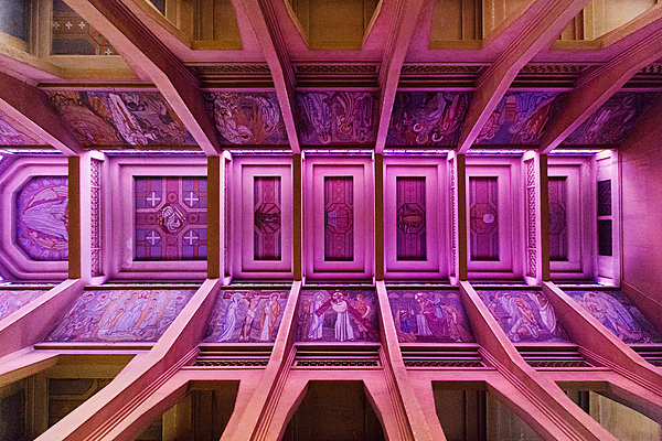 Église Saint-Jean-Bosco (XXᵉ arrondissement), voûte en béton, XXᵉ siècle.