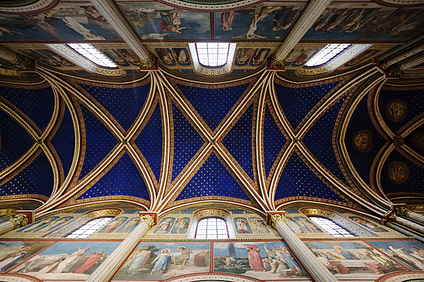Abbaye de Saint-Germain-des-Prés (VIᵉ arrondissement), voûte en pierre de taille, XIᵉ siècle.