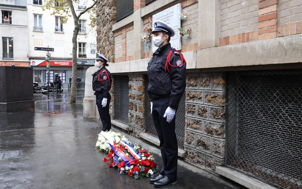 Attentats Du 13 Novembre 2015 : Paris Se Souvient - Ville De Paris