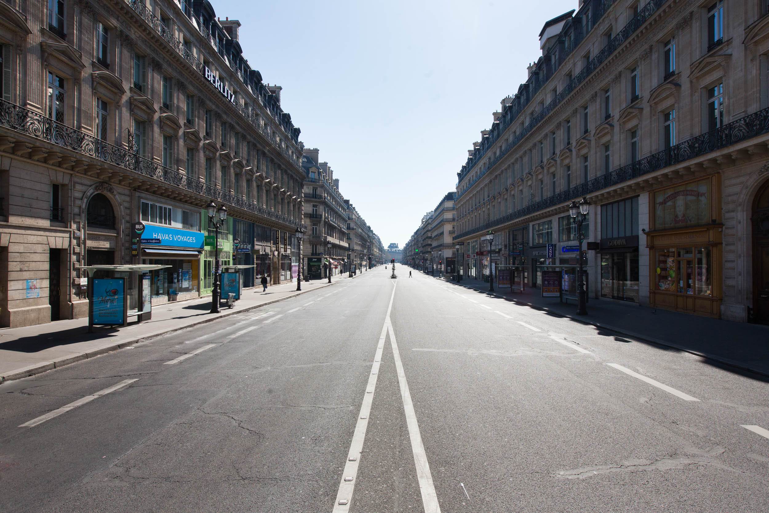 Avenue de l'Opéra pendant le confinement
