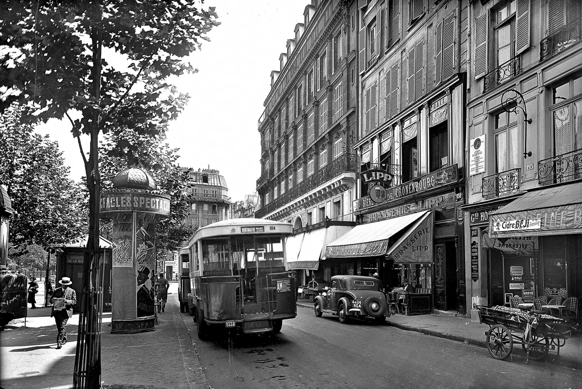 Pourquoi les autobus à plate-forme ont-ils été supprimés à Paris en 1971 ?  - Quora
