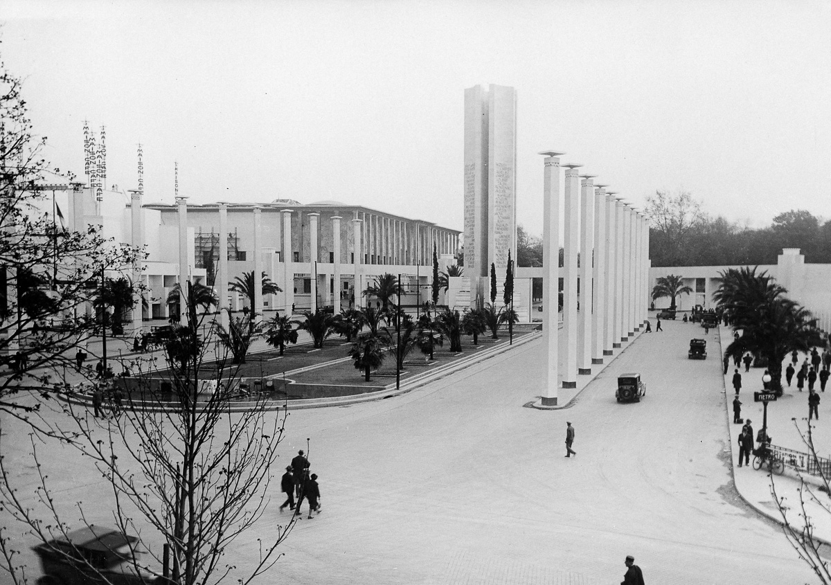 Exposition coloniale de 1931 L'entrée d'honneur. Vincennes