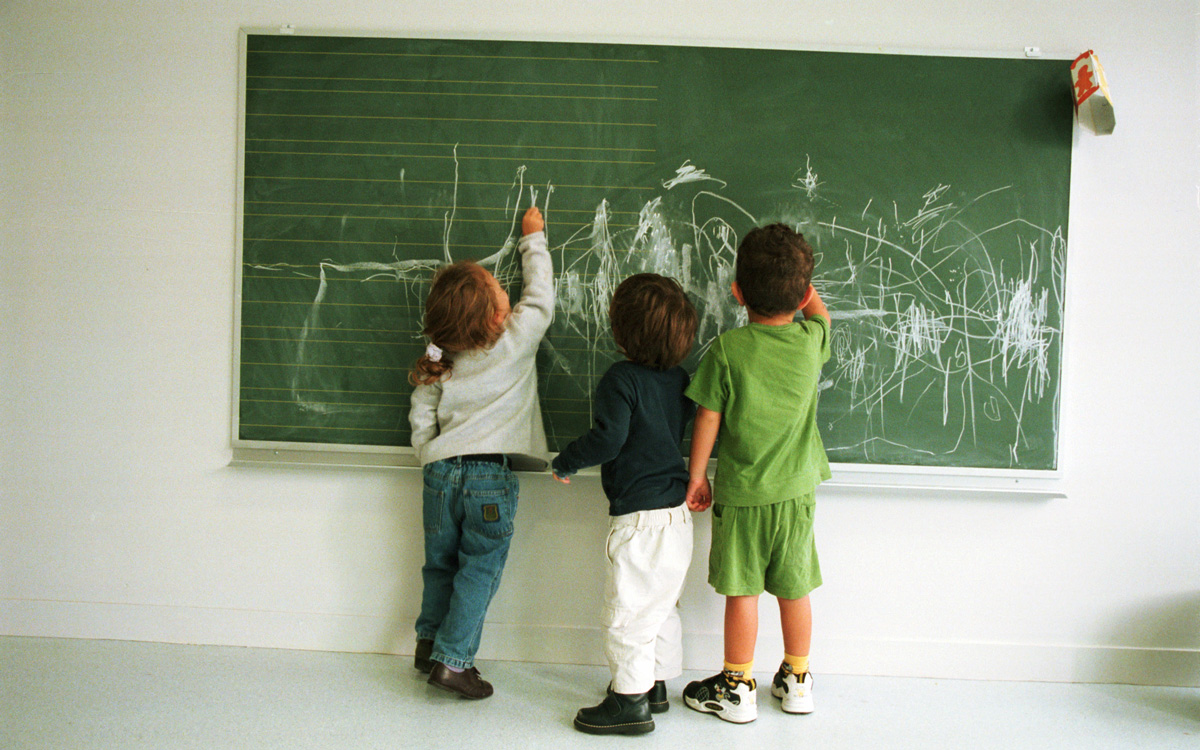 Enfants au tableau