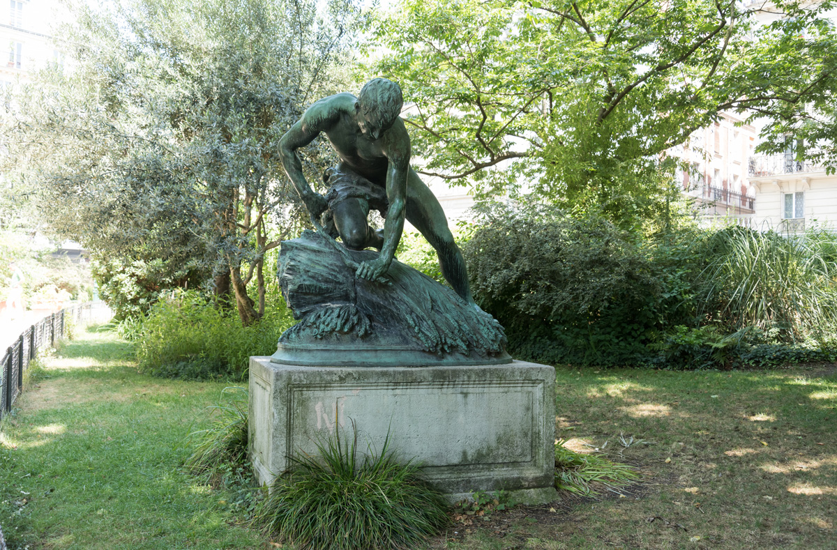 Le Botteleur, Jacques PERRIN, 1891, Square Maurice Gardette