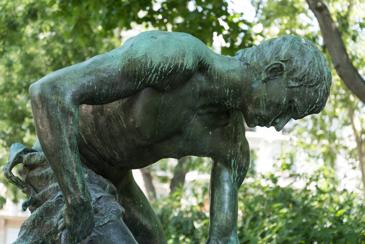Le Botteleur, Jacques PERRIN, 1891, Square Maurice Gardette