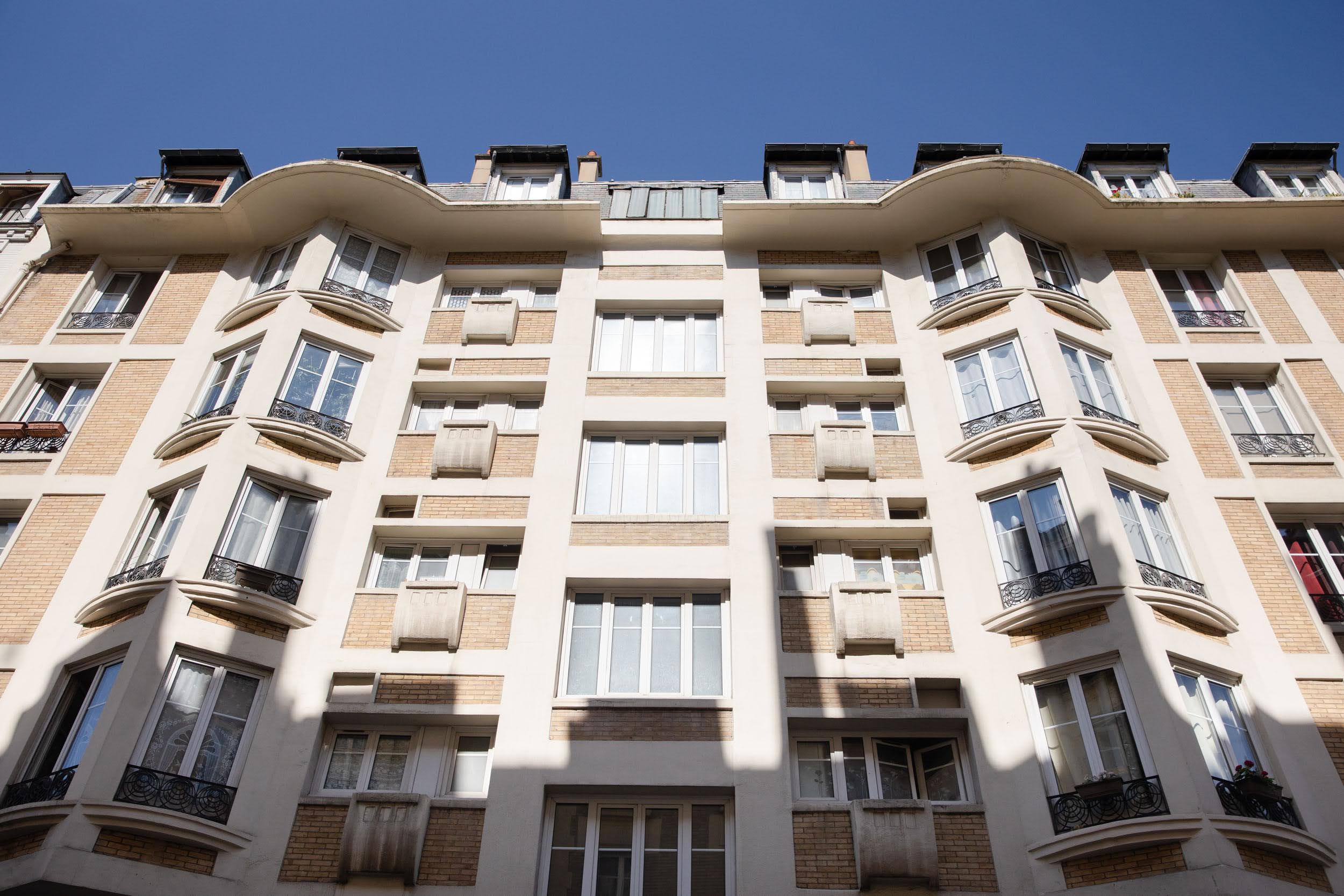 Immeuble HBM avec structure en béton armé apparente, au 7 rue de Trétaigne à Paris 18e, 1903-1904