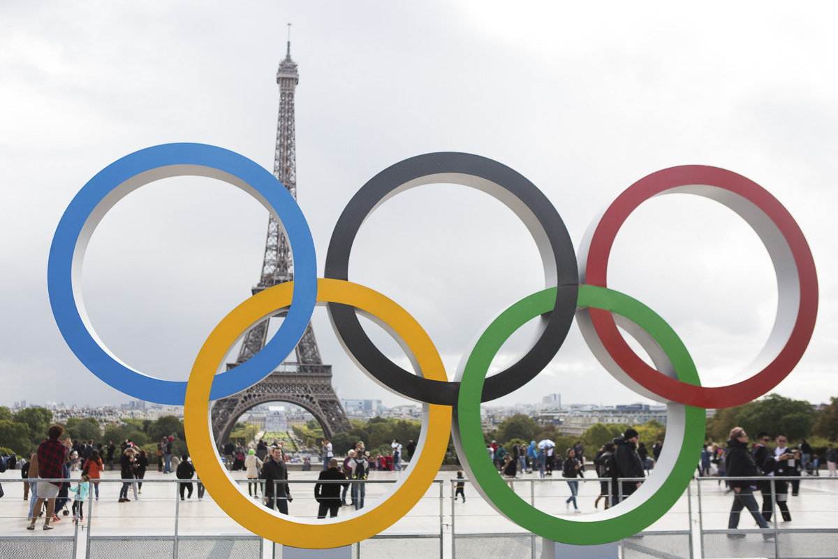 Anneaux olympiques au Trocadero