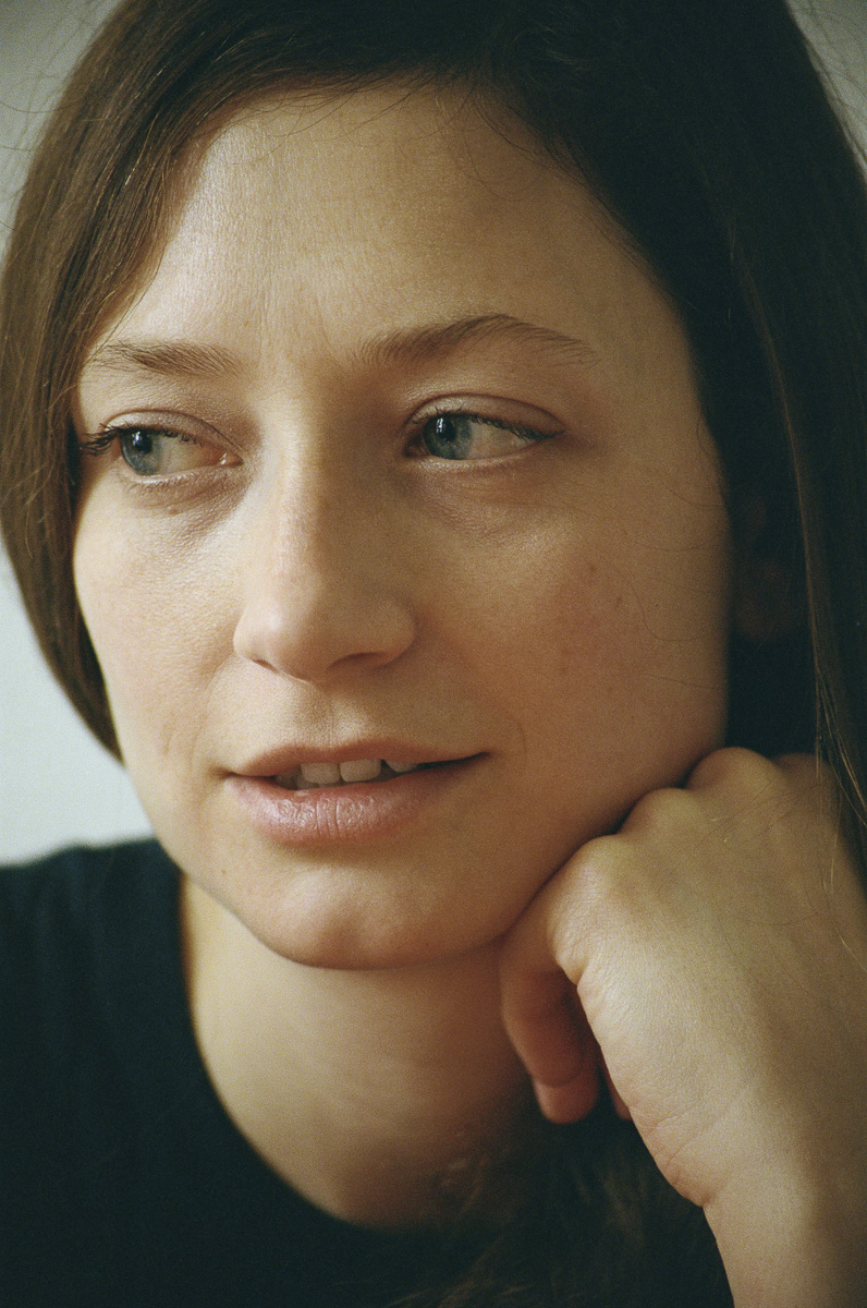Ariane Loze