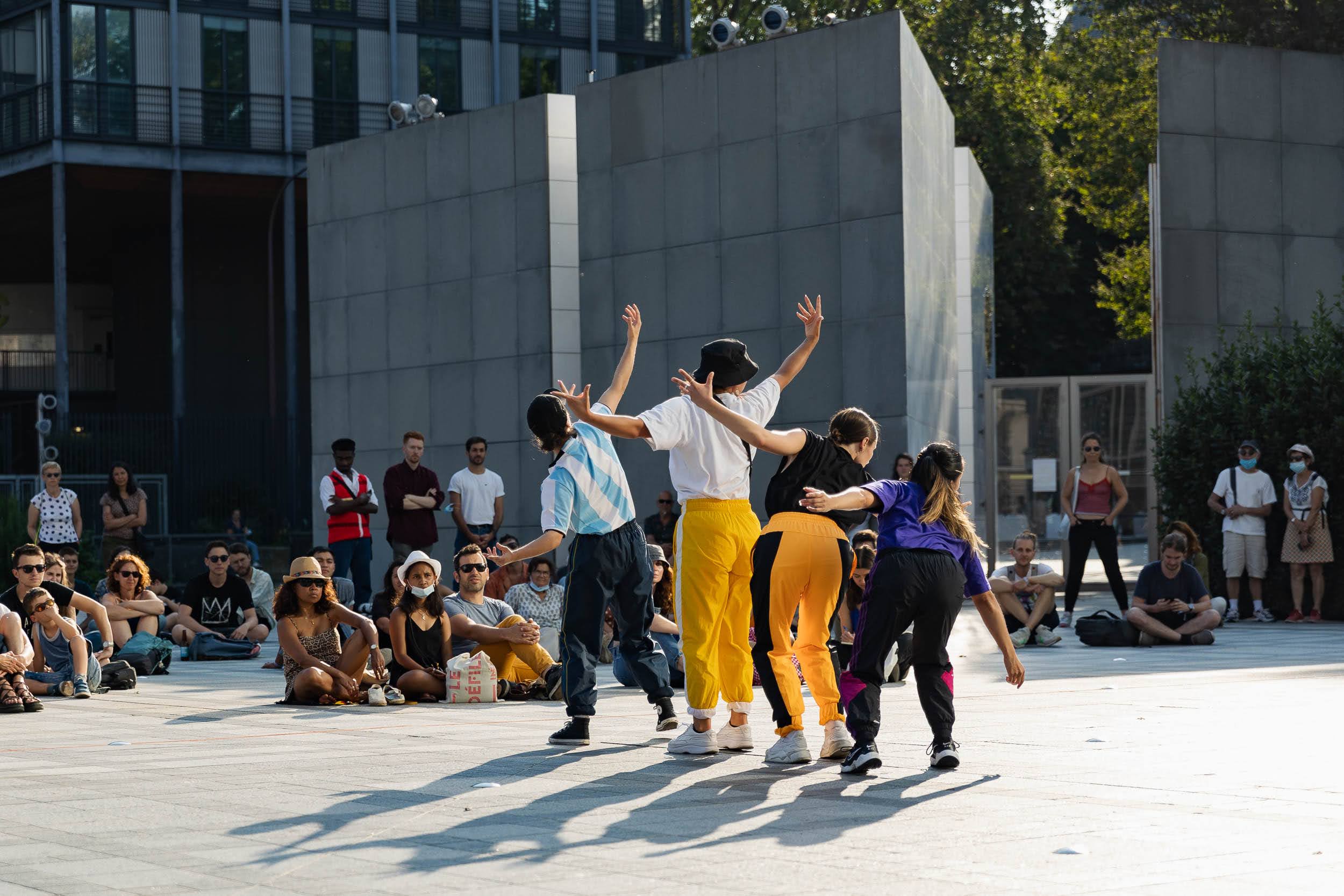 Hyper Festival : « Les Vivaldines » de l'association Paris Can Dance Show, interprété par la Bahia Dance Company 