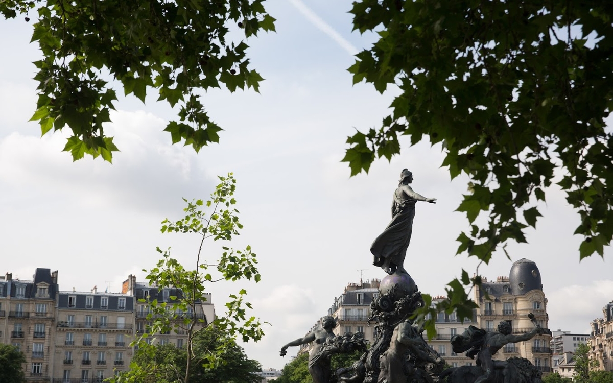 Place de la Nation / JBGurliat