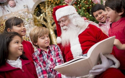 Père noël et les enfants