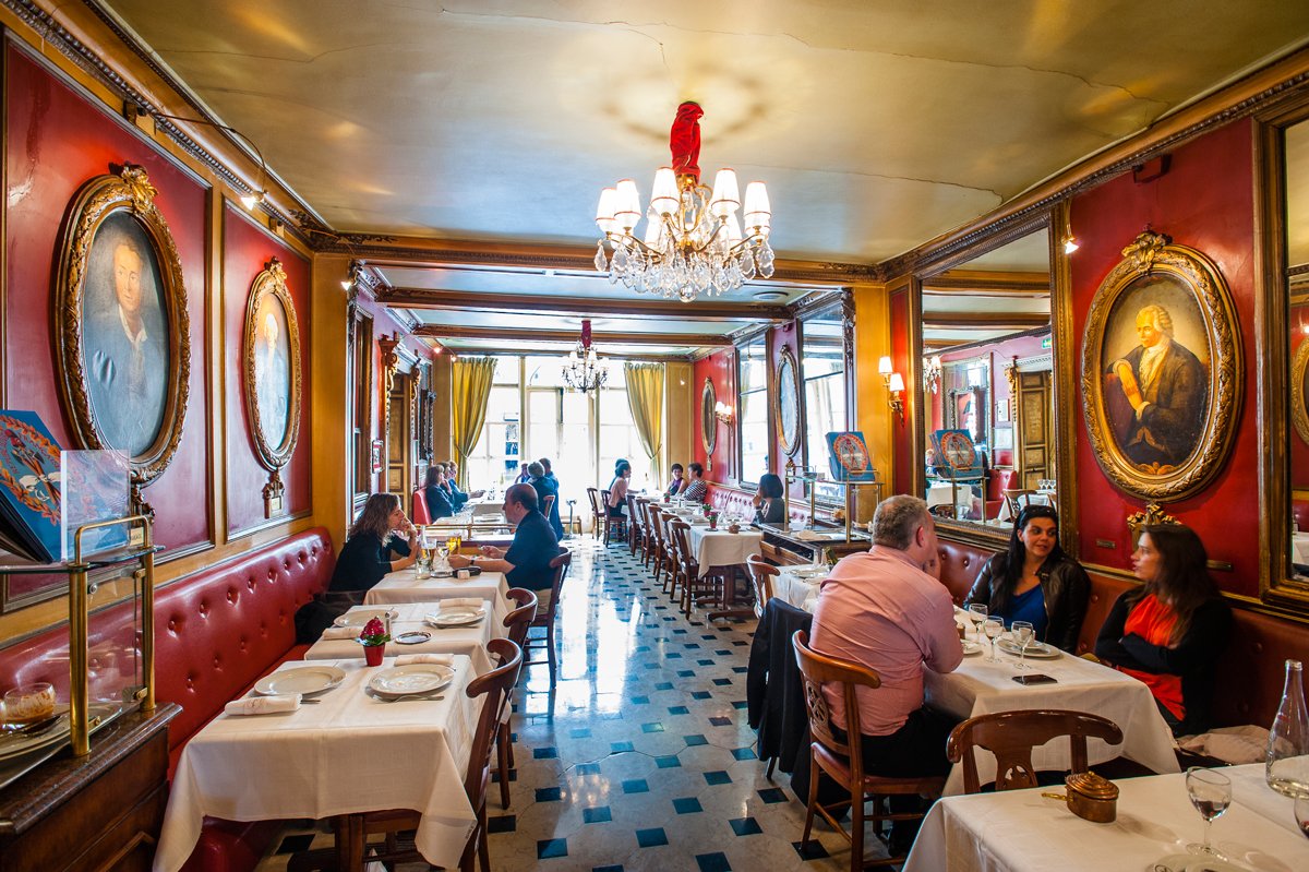 Restaurant Le Procope, 13 rue de l' Ancienne Comédie (6e)