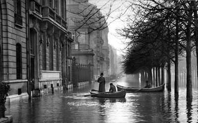 Crue de la Seine avenue Montaigne 1910 