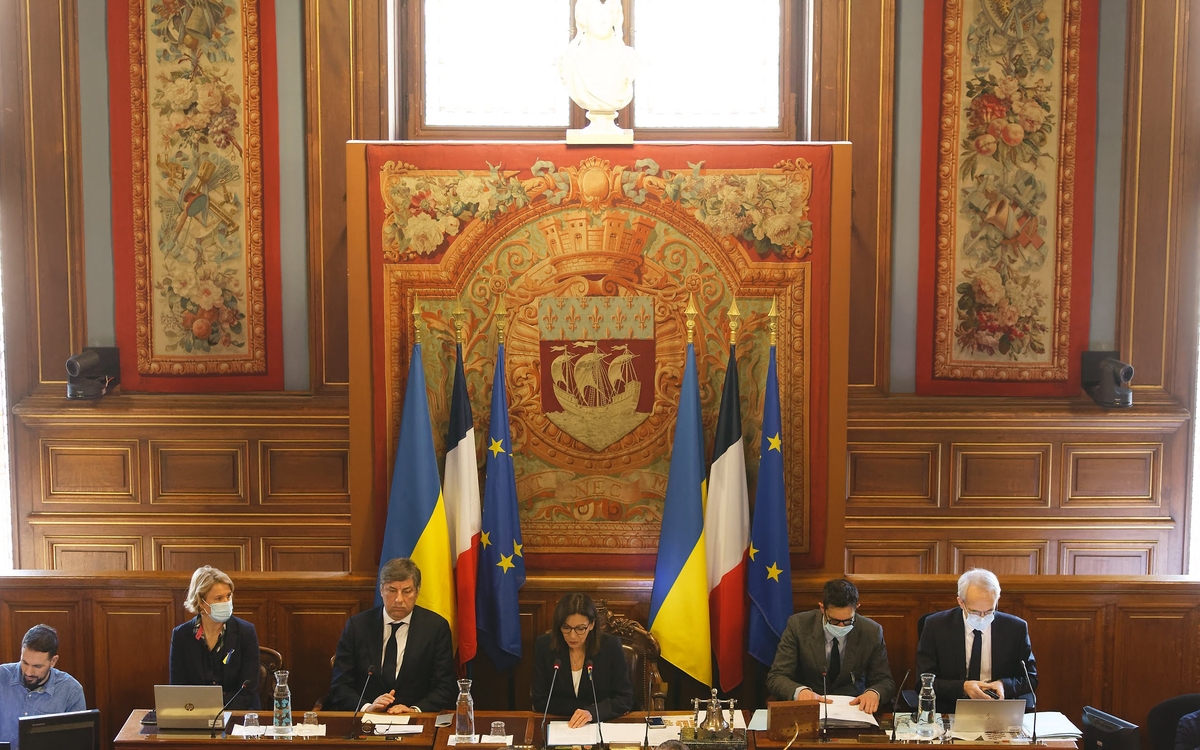 Conseil de Paris - Ukraine