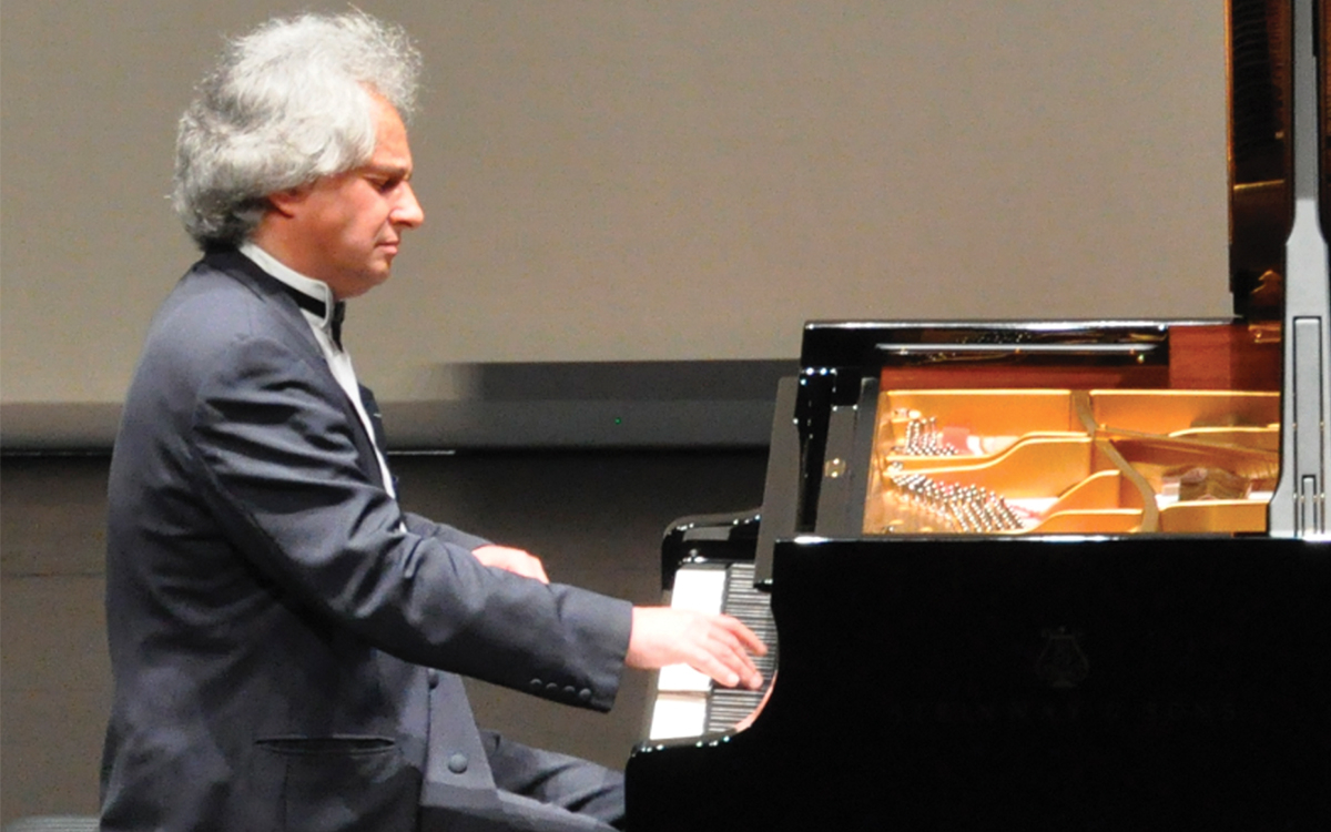pianiste yves henry