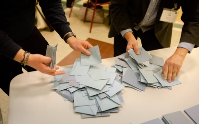 Elections présidentielles, 1er tour, dépouillement à l'école Pierre Bullet, 10e
