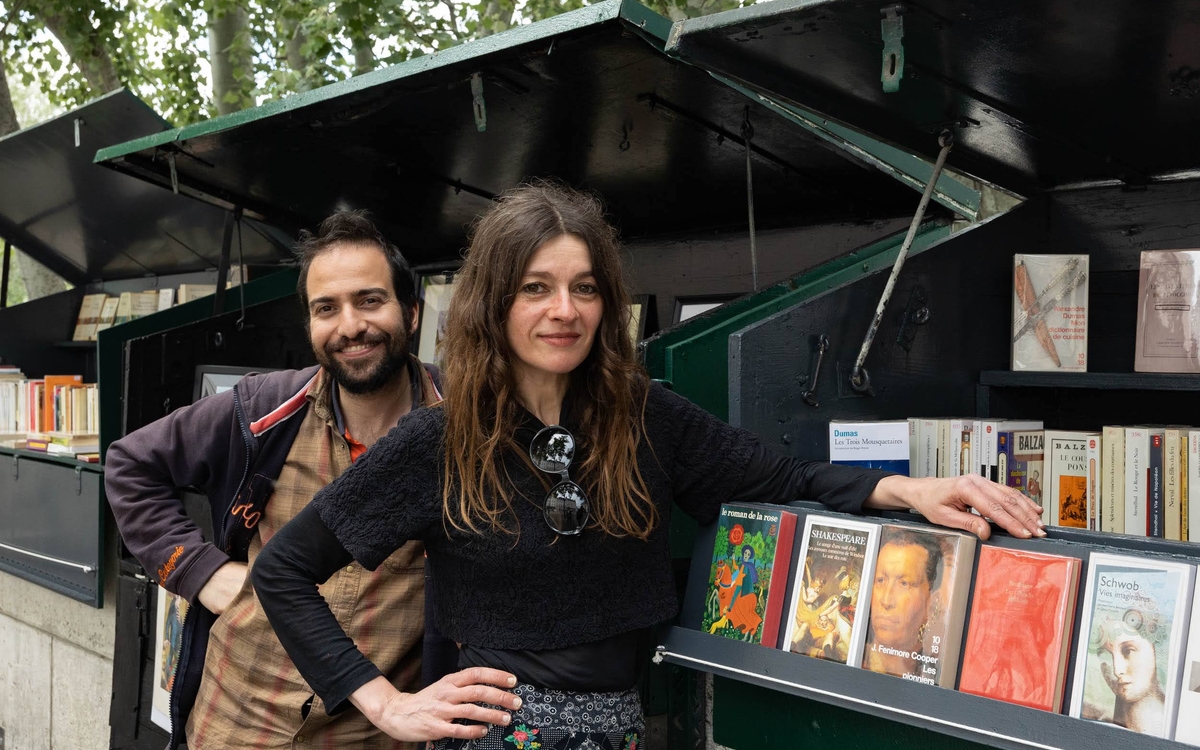 Rachid et Estelle nouveaux bouquinistes des quais de Seine