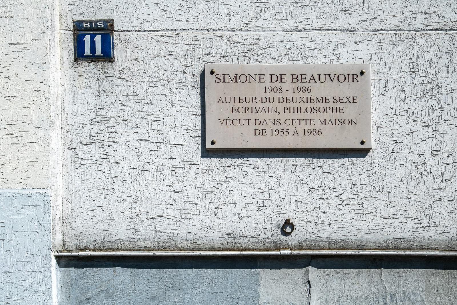Sur les pas de Simone de Beauvoir 11 bis rue Victor Schoelcher 