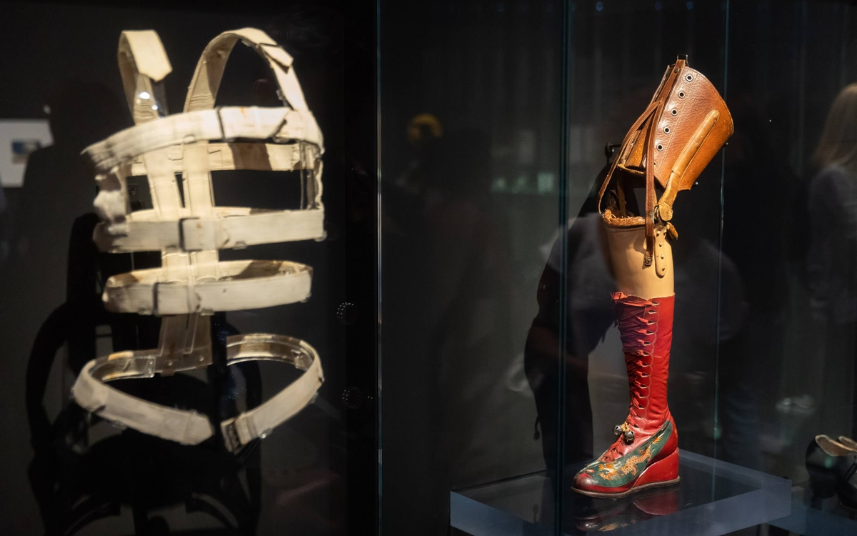 Visite de l'exposition Frida Kahlo au Palais Galliera