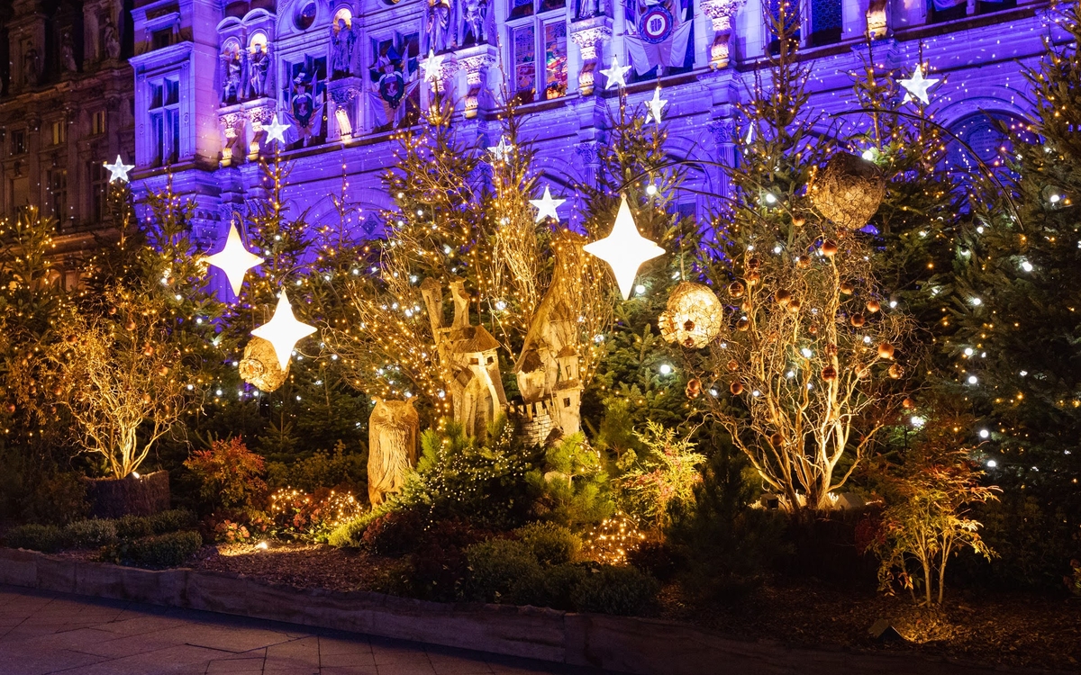 Illuminations Village de Noël (parvis de l'Hôtel de Ville)