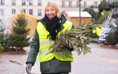 Stéphanie Alexandre responsable de l'atelier des fleuristes de Longchamp