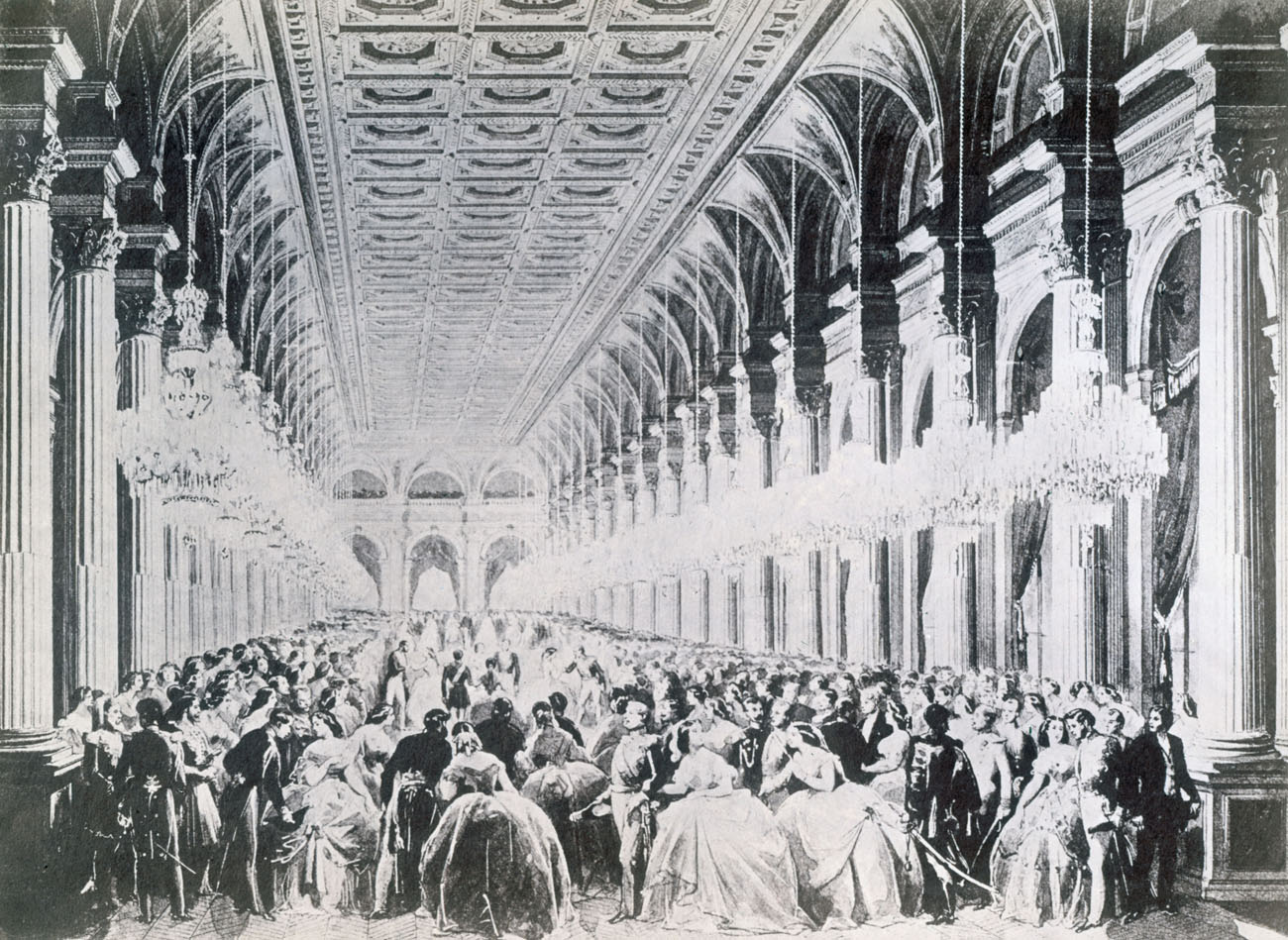 Bal dans la salle des fêtes de l'Hôtel de Ville en l'honneur de la reine Victoria le 23 août 1855 (d'après une aquarelle), Paris (Vème arr.). Photographie de Pierre Emonds. Paris, musée 