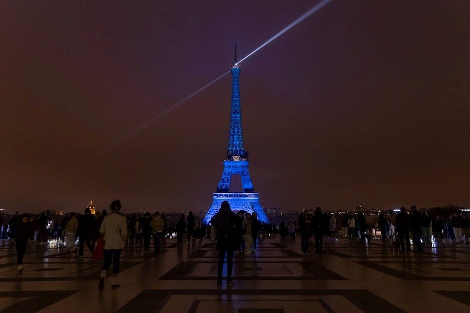 Retour sur le show lumineux des 130 ans - La tour Eiffel