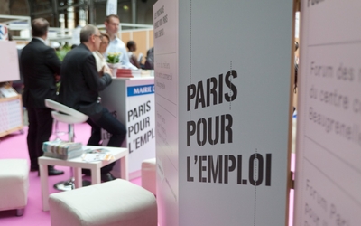 Forum emploi au 104 - Stand Ville de Paris 