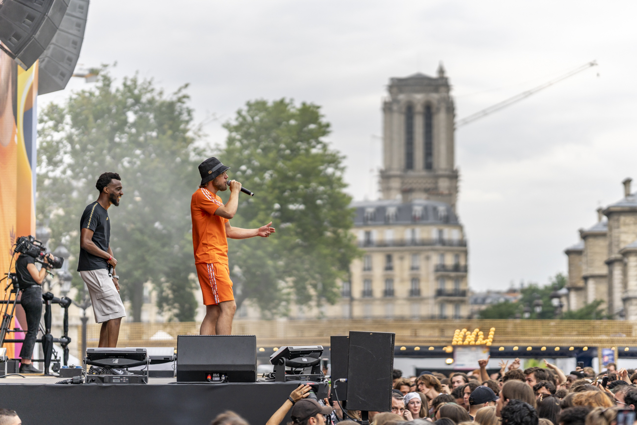 Dans L'ambiance Du Fnac Live - Ville De Paris